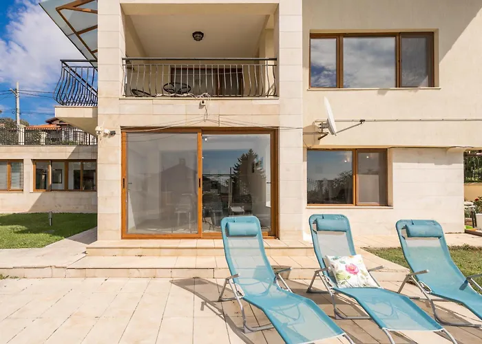 Sineva - Pool, Bbq & Seaview * Fish Fish