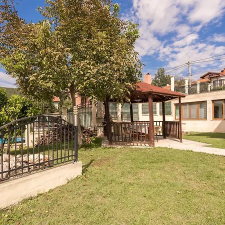 度假居 Sineva - Pool, Bbq & Seaview Fish Fish